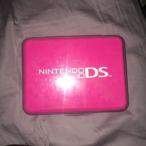 Nintendo 3DS holder and game holder